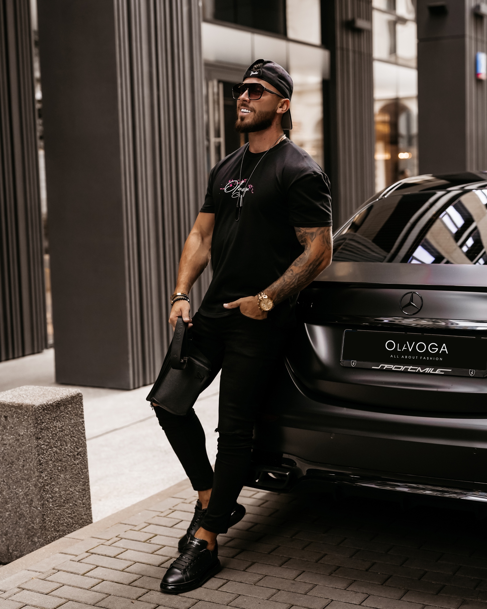 T-shirt męski z nadrukiem pantery Hunter Ola Voga czarny