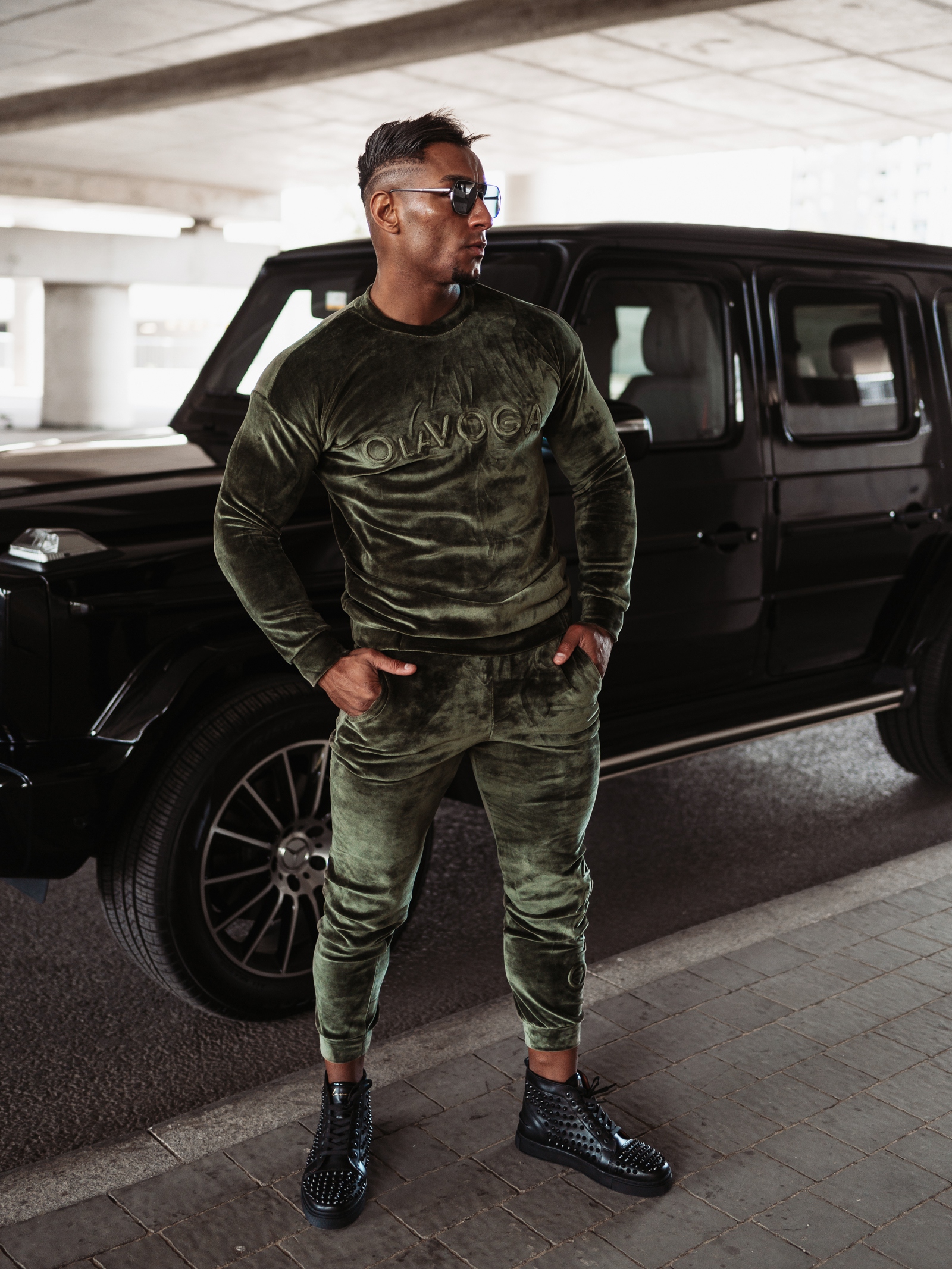 Komplet welurowy męski Beryl Ola Voga khaki