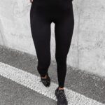 Legginsy prążkowane Clasic 2023 Ola Voga czarne