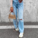 Spodnie jeansowe dzwony z przetarciami Morgan Ola Voga niebieskie