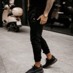 Spodnie dresowe męskie logowane Stratos Ola Voga czarne