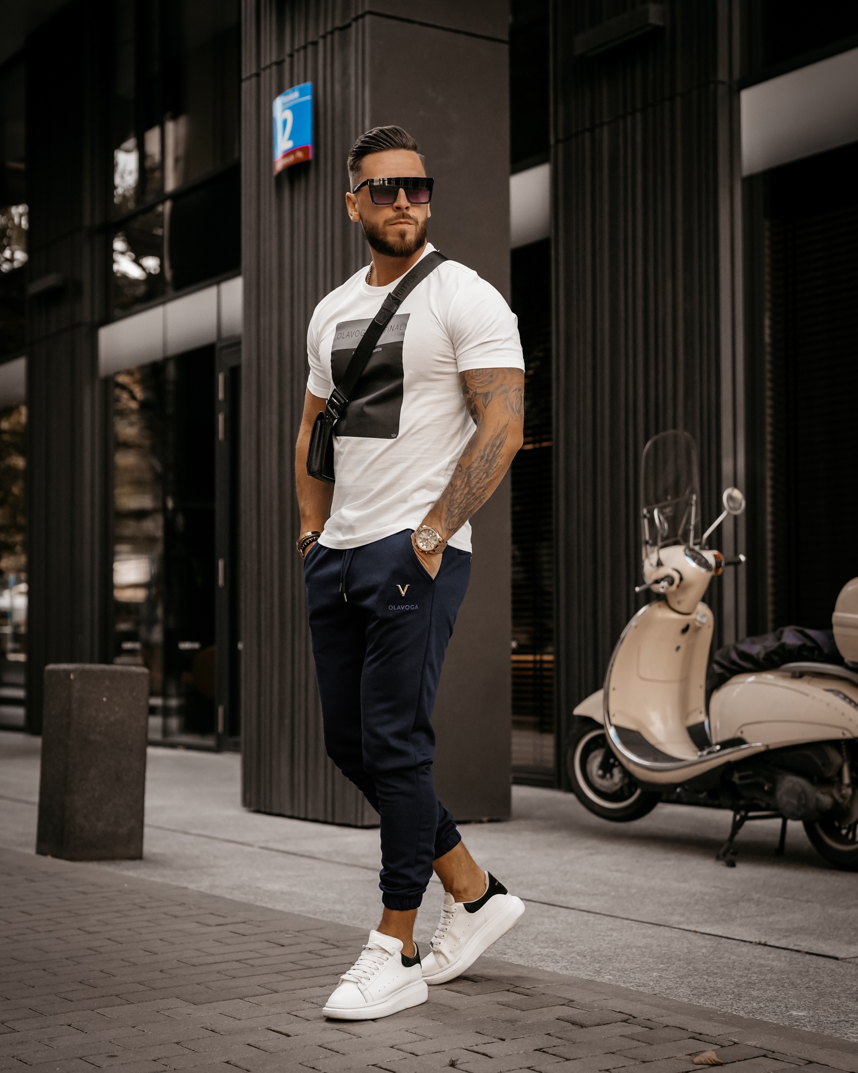 Spodnie dresowe męskie logowane Stratos Ola Voga granatowe