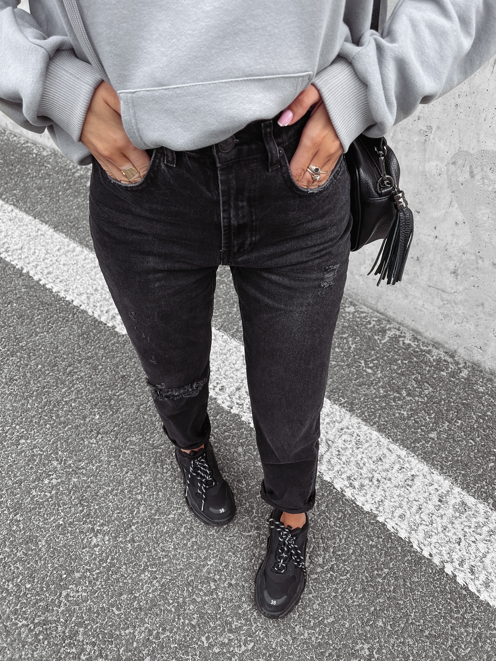 Spodnie jeansowe damskie klasyczne Lastro Ola Voga czarne Spodnie jeansowe damskie klasyczne Lastro Ola Voga czarne