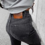 Spodnie jeansowe damskie klasyczne Lastro Ola Voga czarne