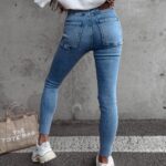 Spodnie jeansowe damskie fit mom Future Ola Voga niebieskie