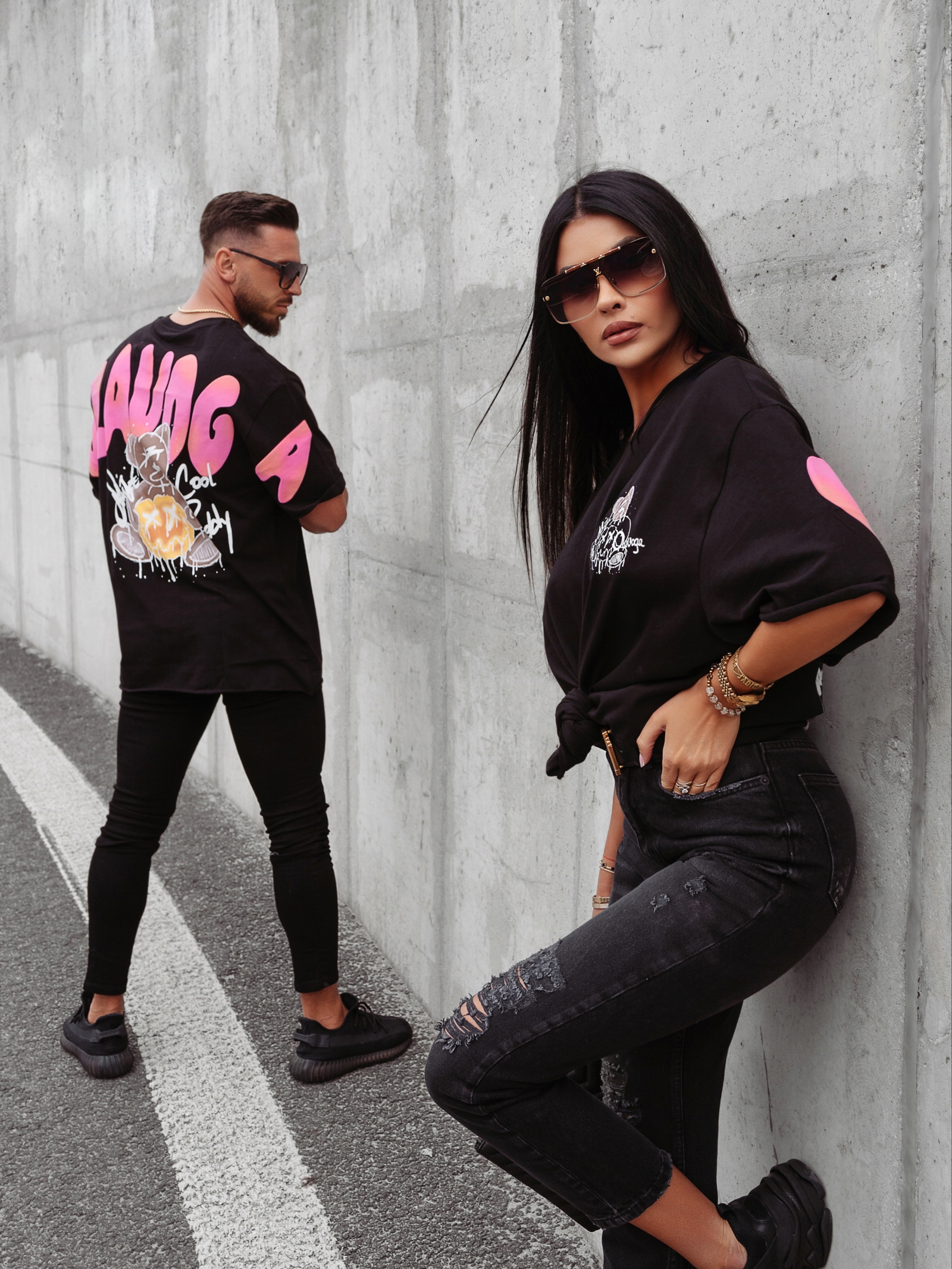 T-shirt bawełniany unisex różowy nadruk Sirty Ola Voga czarny