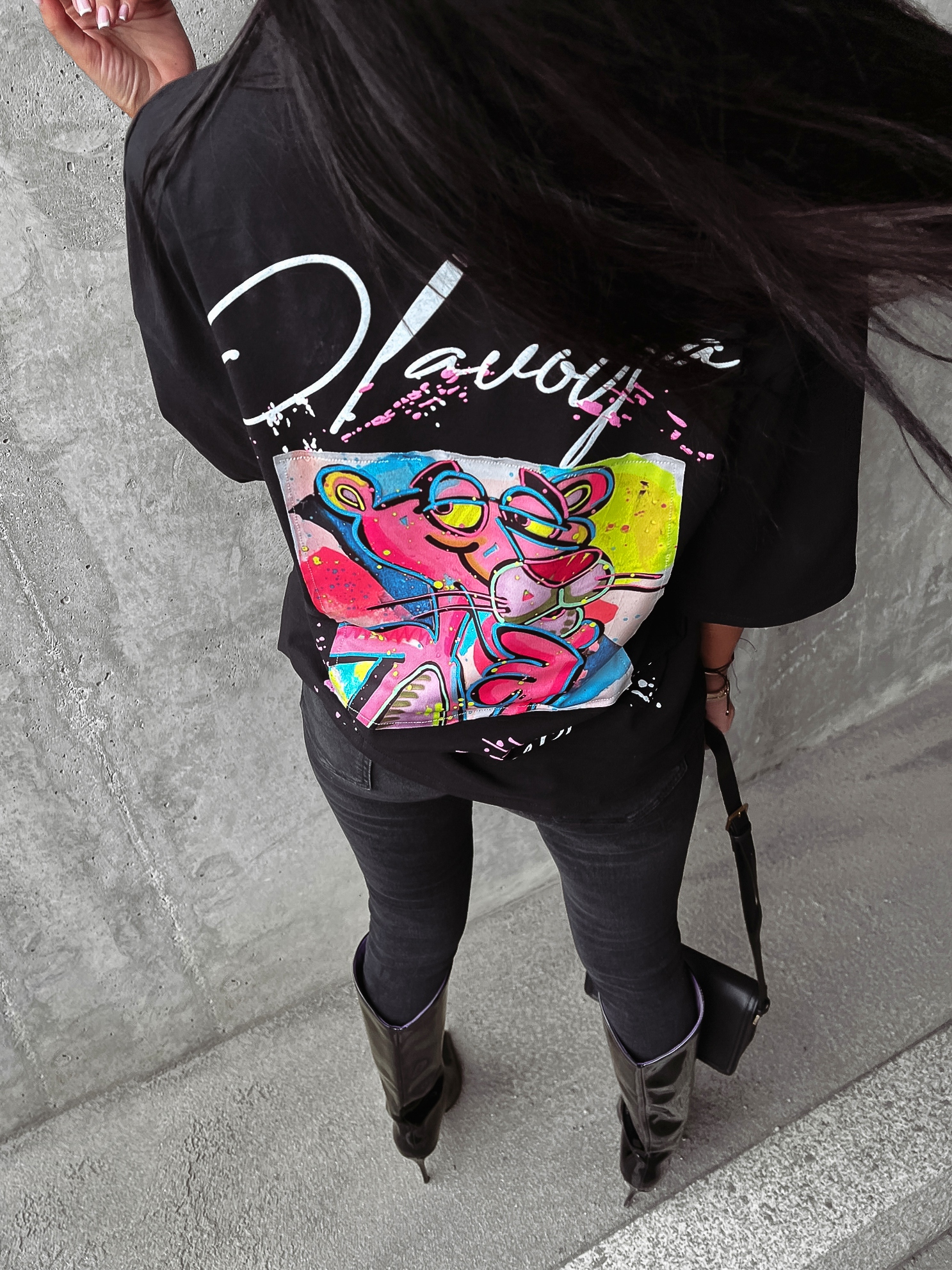 T-shirt damski bawełniany oversize z nadrukiem Rosu Ola Voga czarny