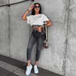 T-shirt bawełniany z haftem Varte Ola Voga ecru