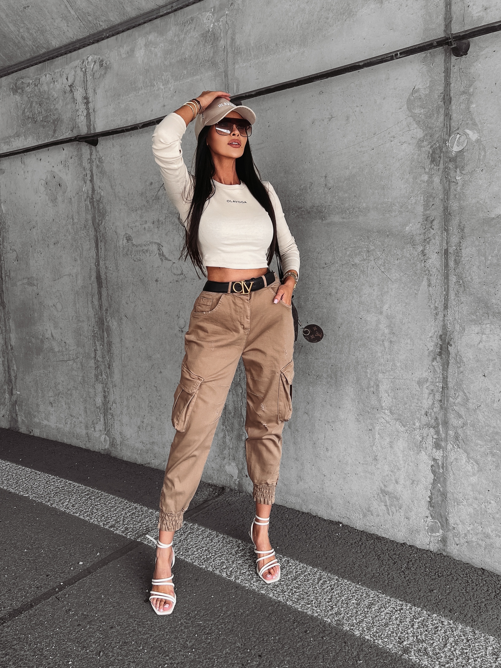 Bluzka dopasowana basicowa True Ola Voga beżowa