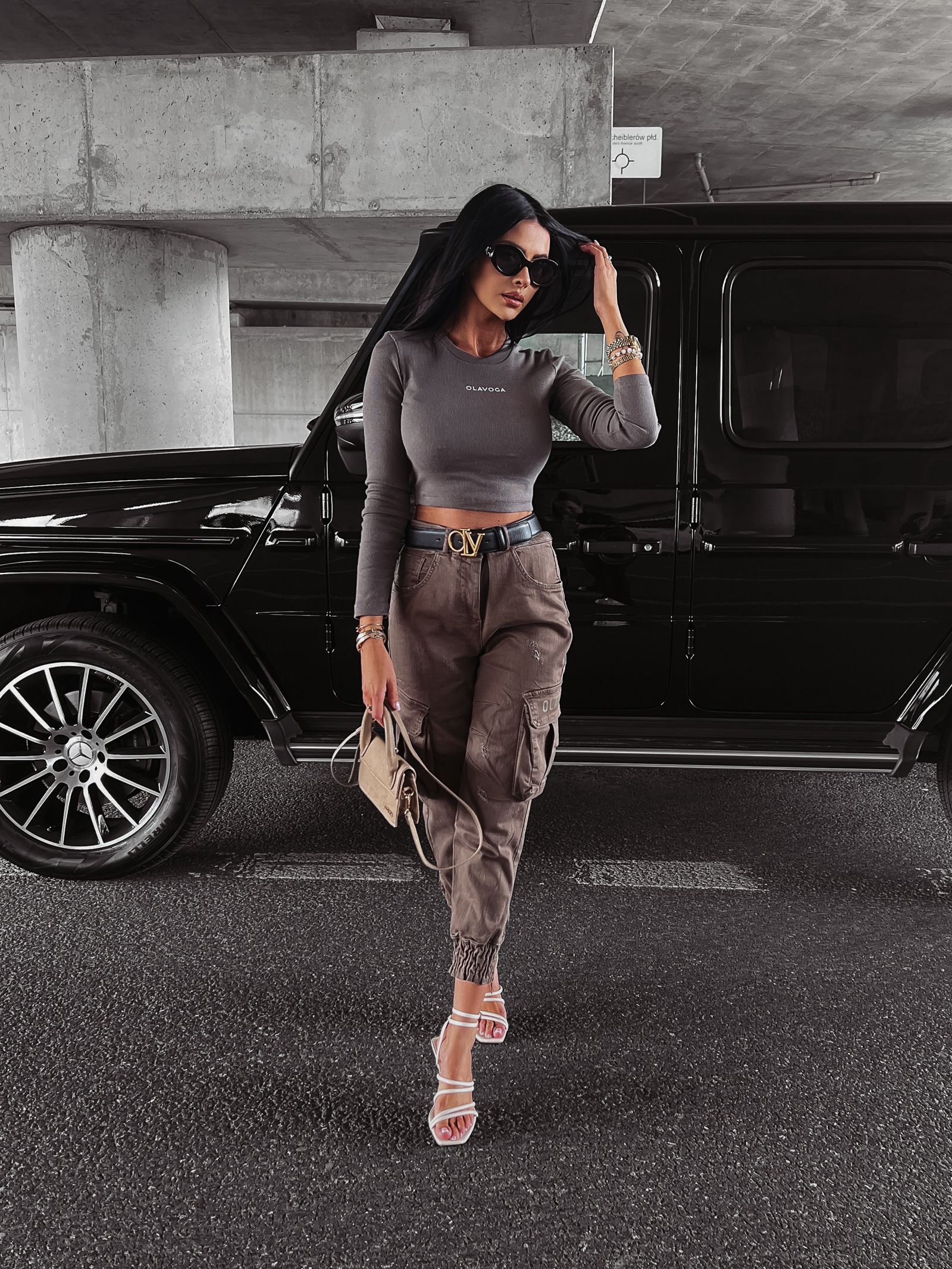 Bluzka dopasowana basicowa True Ola Voga grafitowa