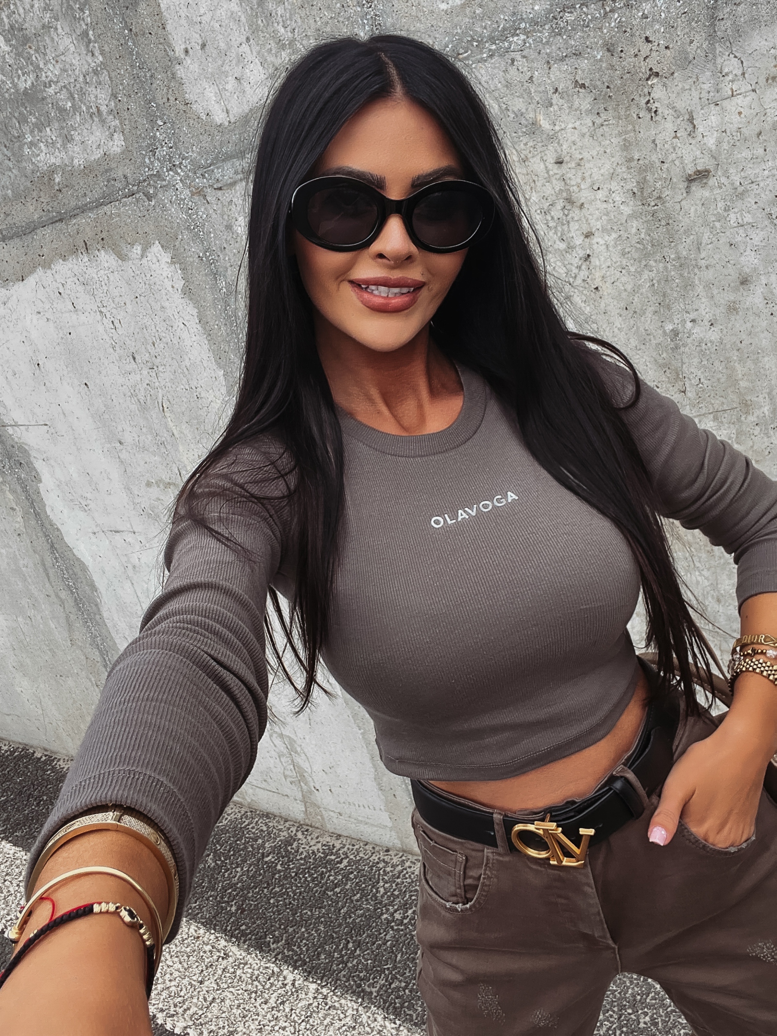 Bluzka dopasowana basicowa True Ola Voga grafitowa