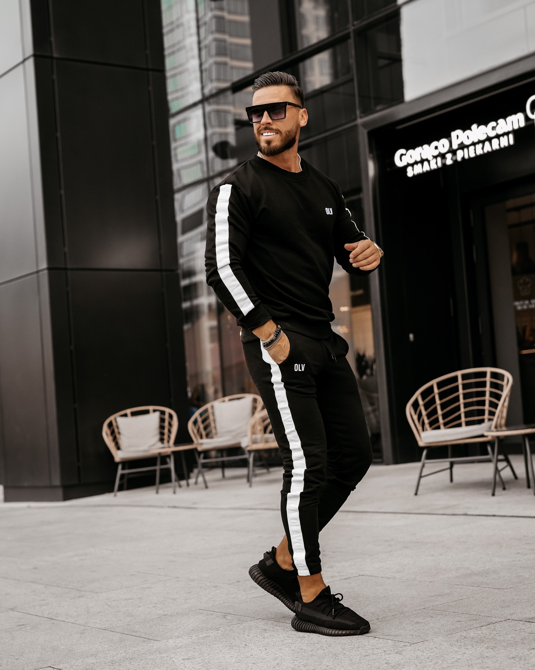 Komplet dresowy męski z lampasami Eton Ola Voga czarny