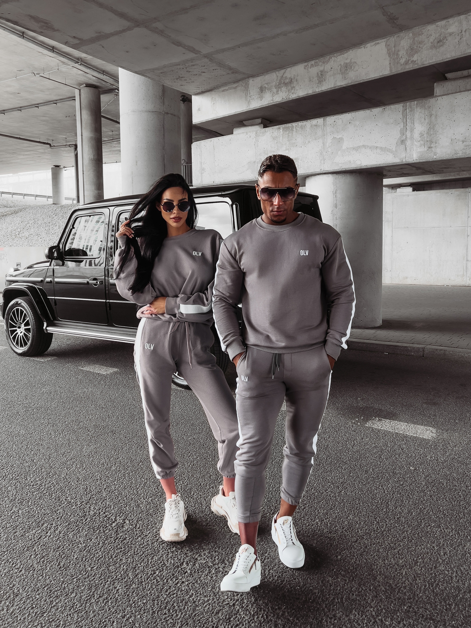 Komplet dresowy damski z lampasem Alaia Ola Voga szary