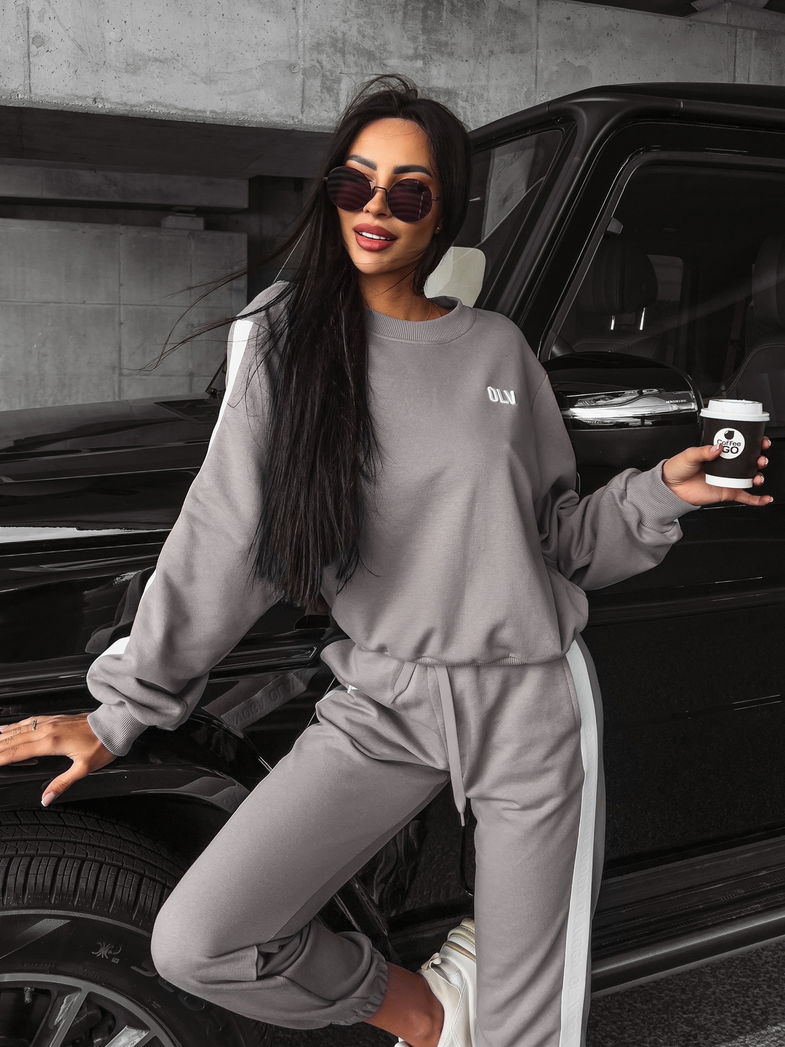 Komplet dresowy damski z lampasem Alaia Ola Voga szary