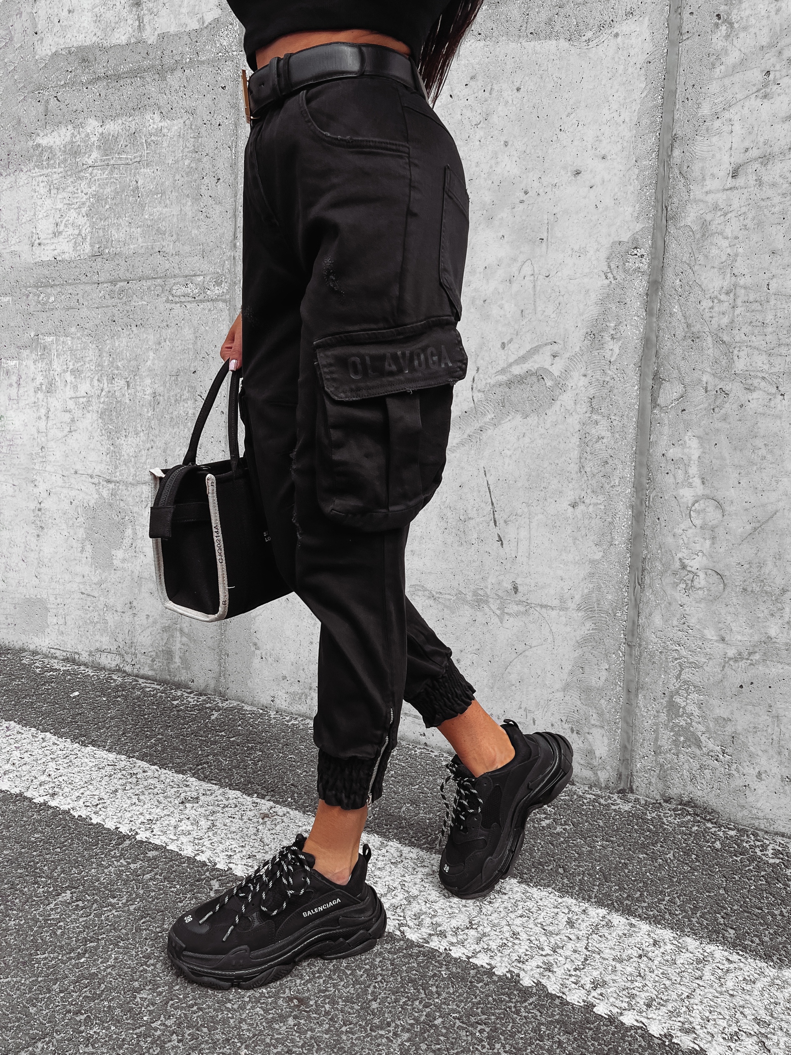 Spodnie luźne jogger Cargo Ola Voga czarne