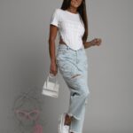 Bluzka z haftkami Manos biała