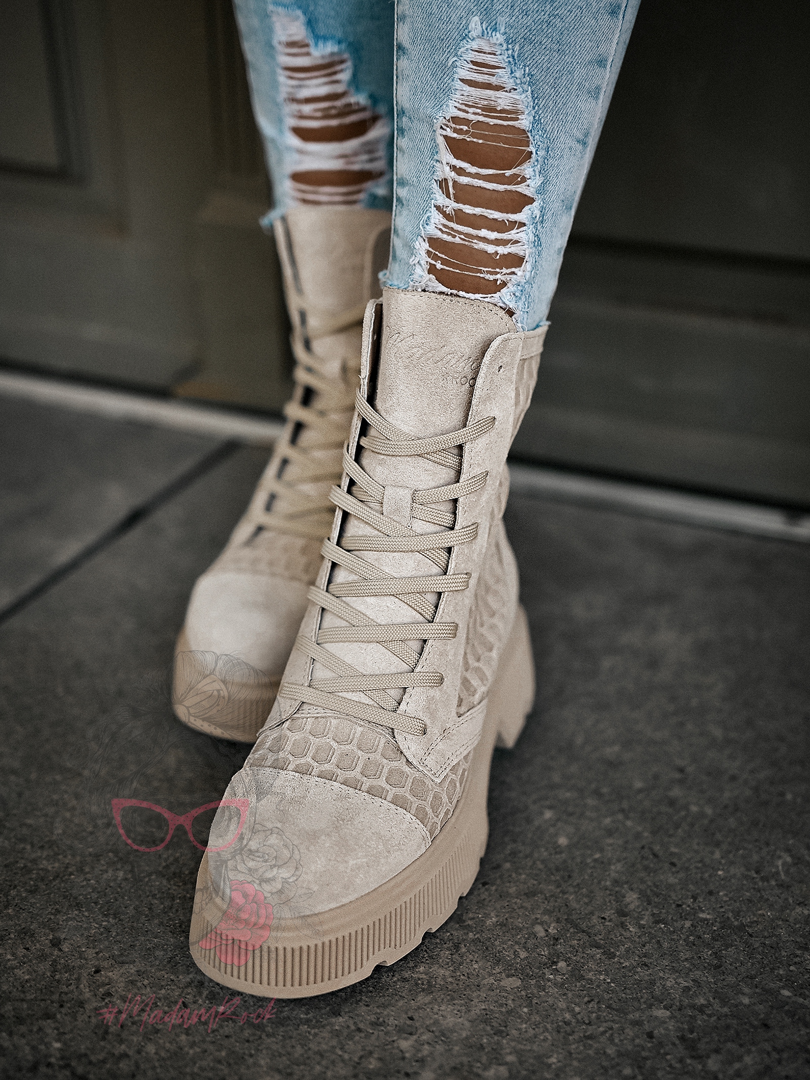 Workery skórzane Madam Comb beżowe