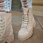 Workery skórzane Madam Comb beżowe