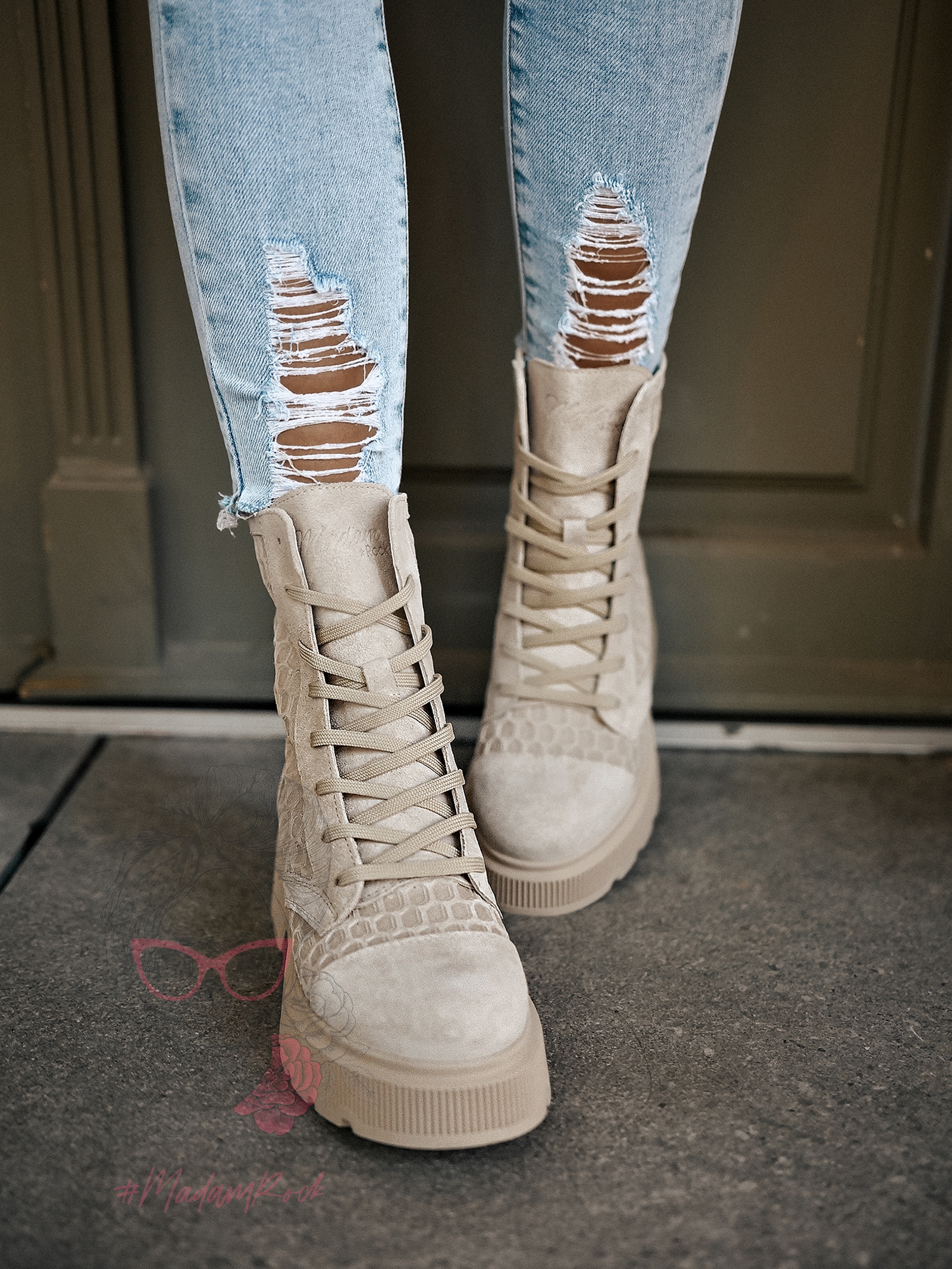 Workery skórzane Madam Comb beżowe