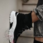 Buty sportowe skarpetki Madam Ortis czarne