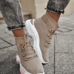 Buty sportowe skarpetki Madam Ortis beżowe