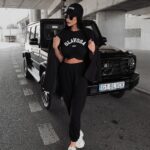 T-shirt bawełniany z aplikacją Calcio Ola Voga czarny