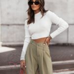 Bluzka z wycięciem na plecach Belt biała