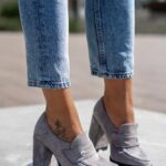 -WYPRZEDANE- Mokasyny na słupku Madam Mollo szare