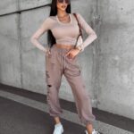 Spodnie dresowe z przetarciami Francis Ola Voga latte