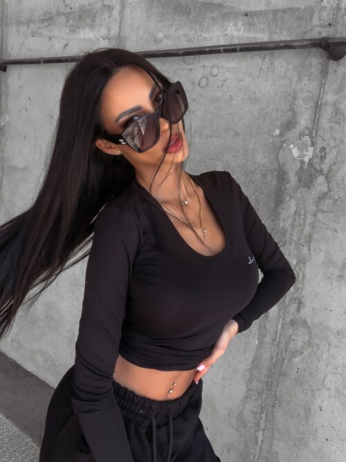 Bluzka gładka dopasowana Aura Ola Voga czarna