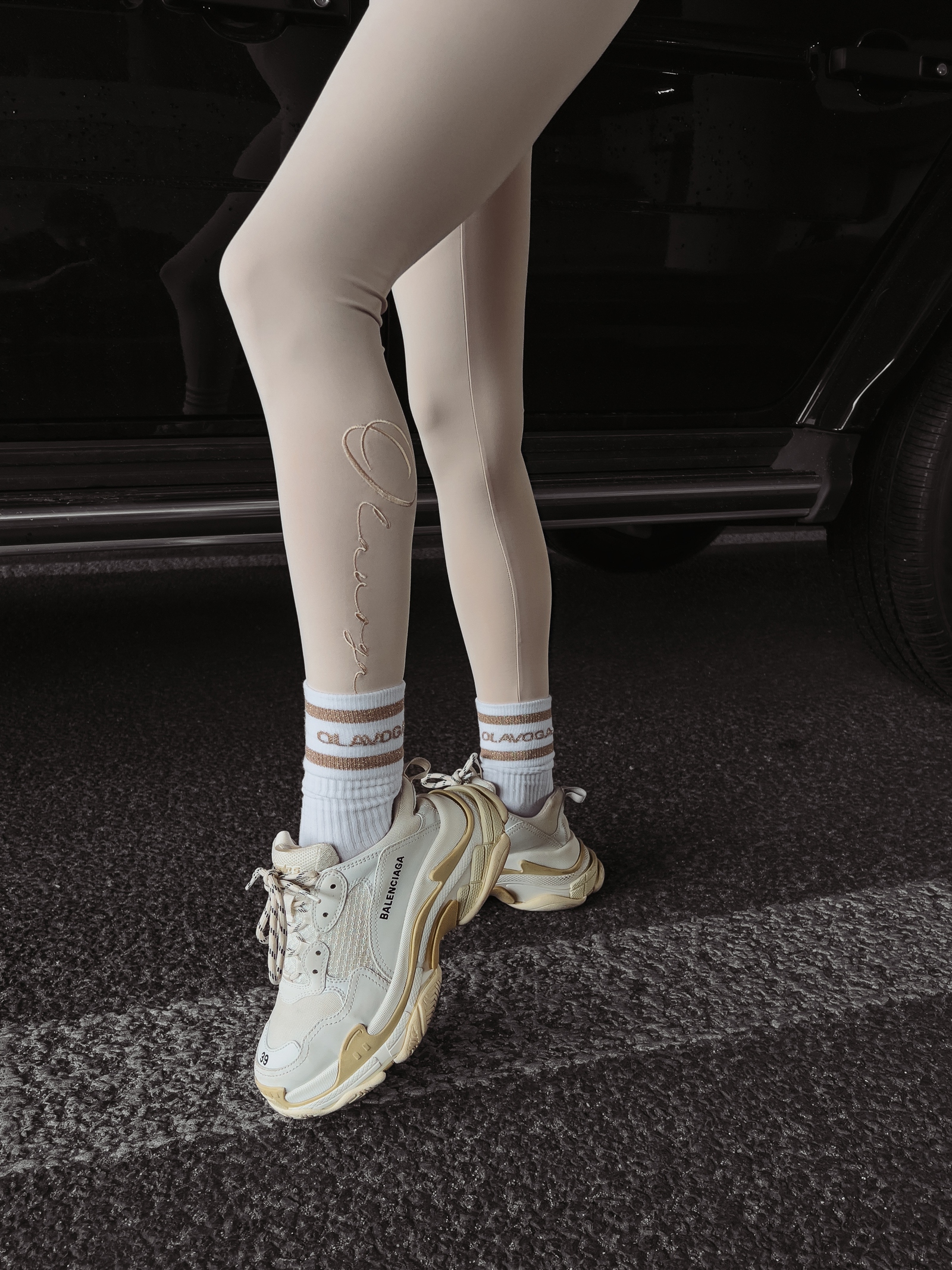 Legginsy przylegające Iggy Ola Voga beżowe