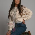 Sweter o luźnym splocie Patt beżowy