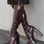 Kozaki lakierowane na słupku Mustang Rock brązowe