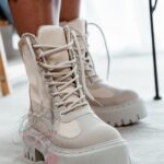 Traperki zamszowe Madam Dobe beżowe