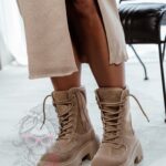 Traperki zamszowe Madam Dobe cappuccino