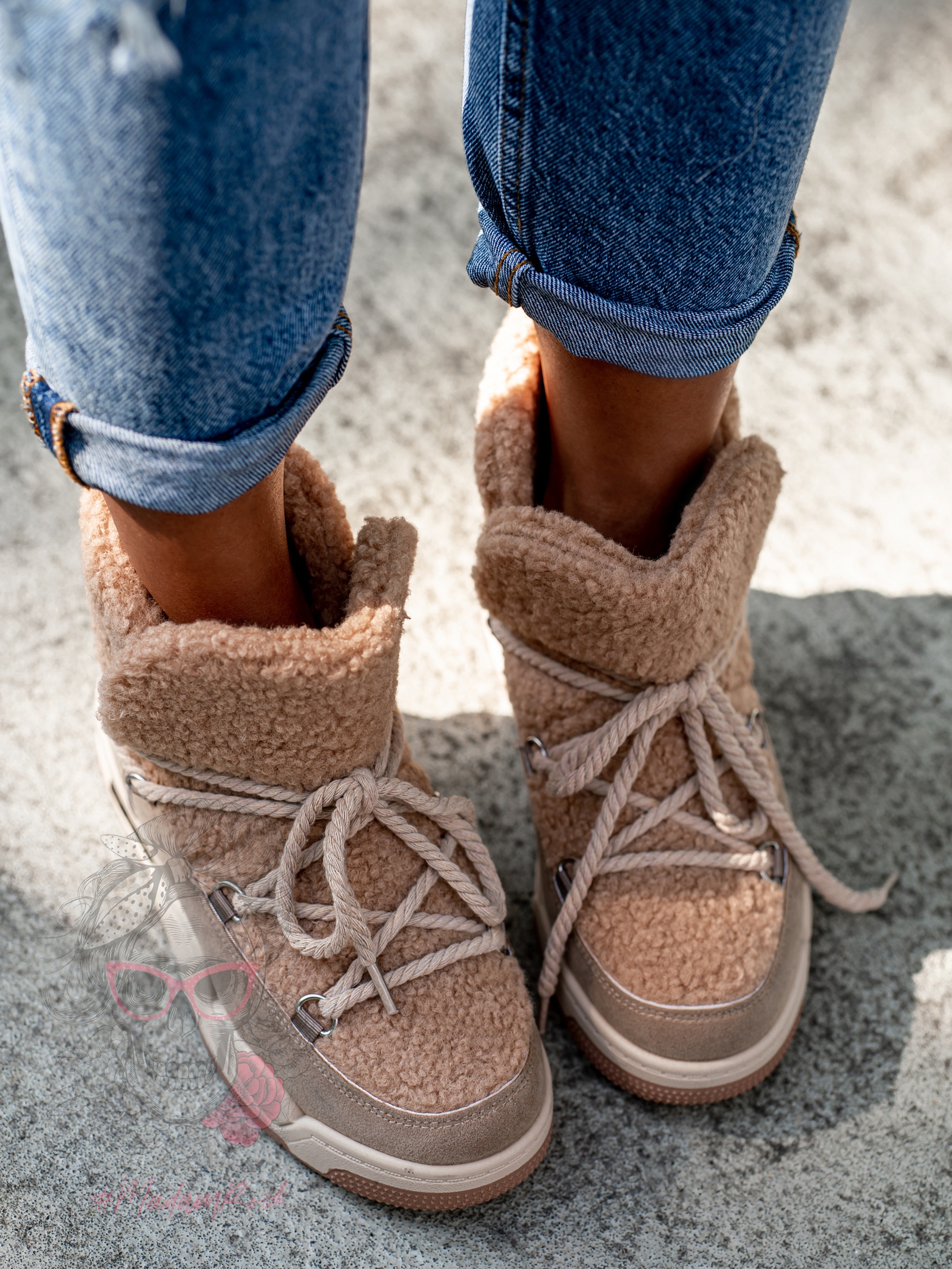 Sneakersy z barankiem Rock Roter camel