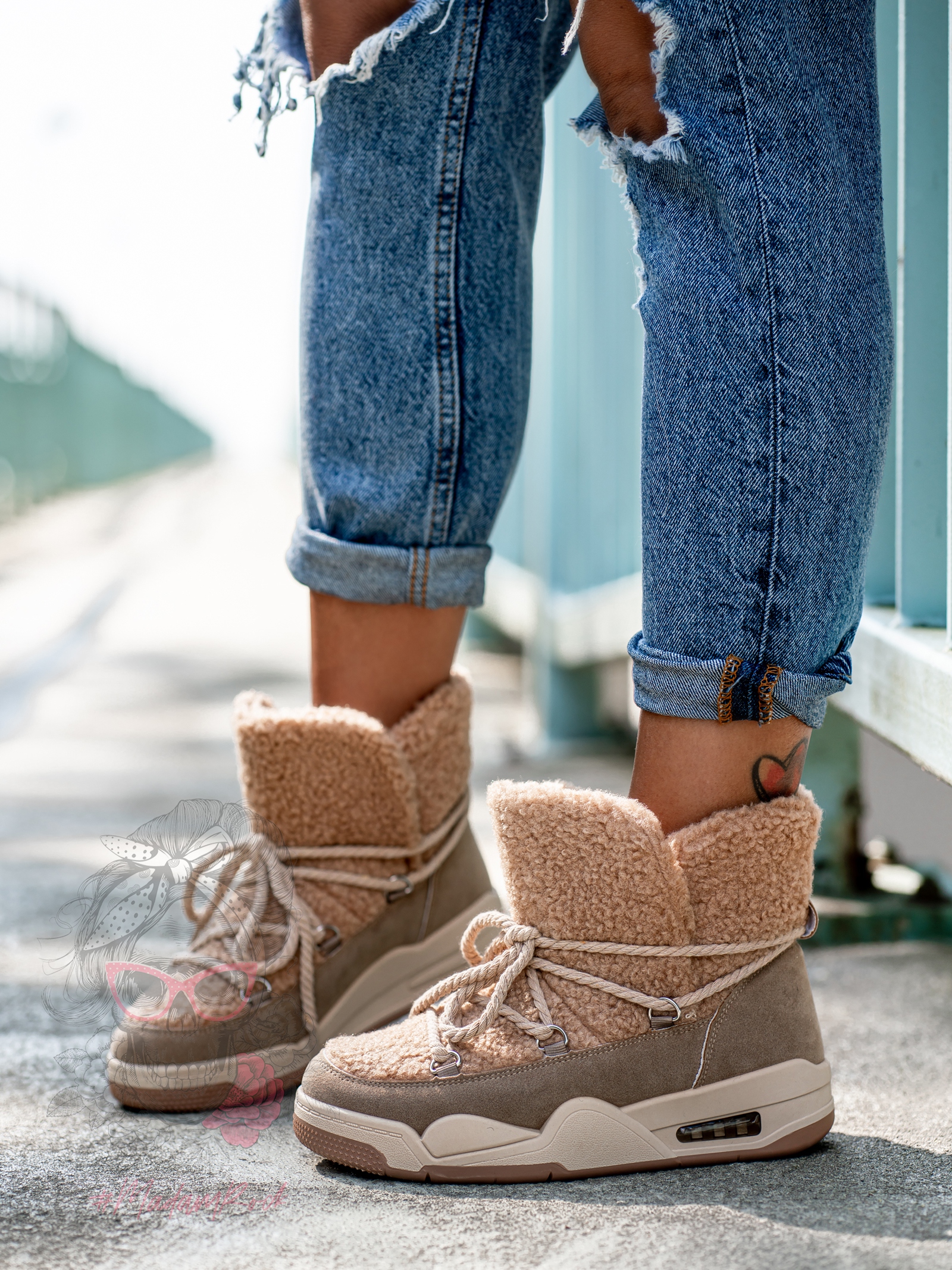 Sneakersy z barankiem Rock Roter camel