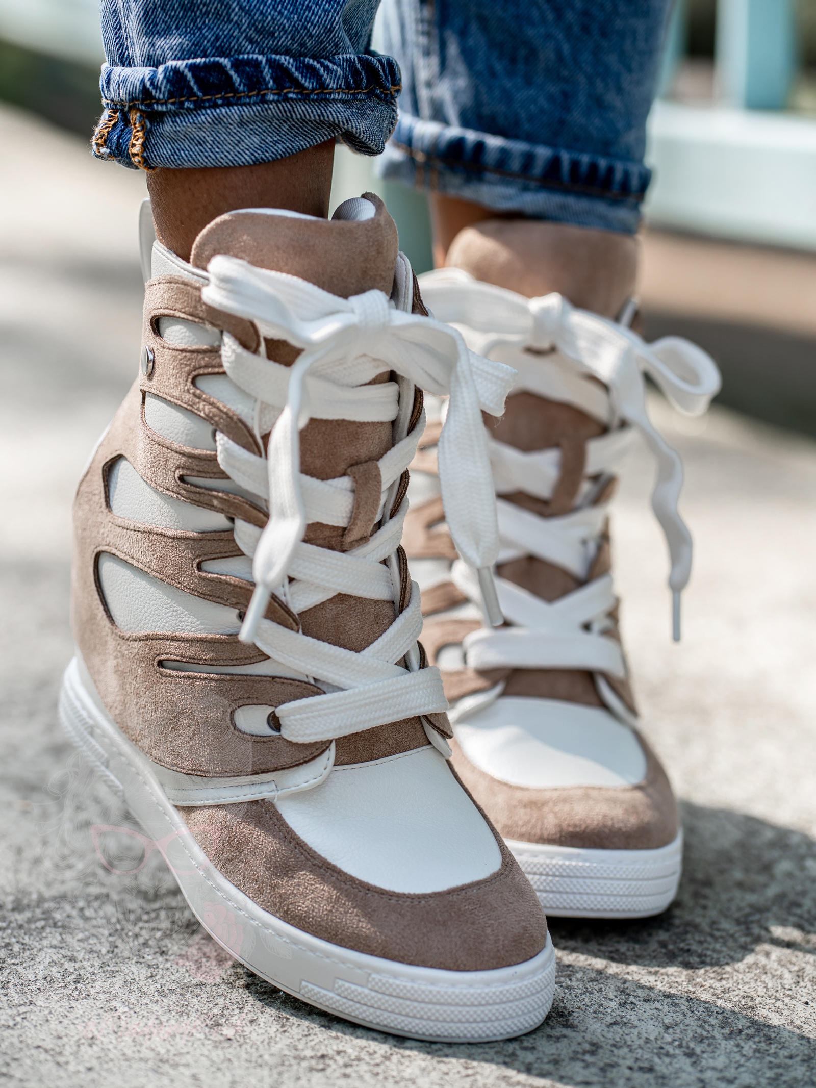 Sneakersy Madam Krua biało-cappucino