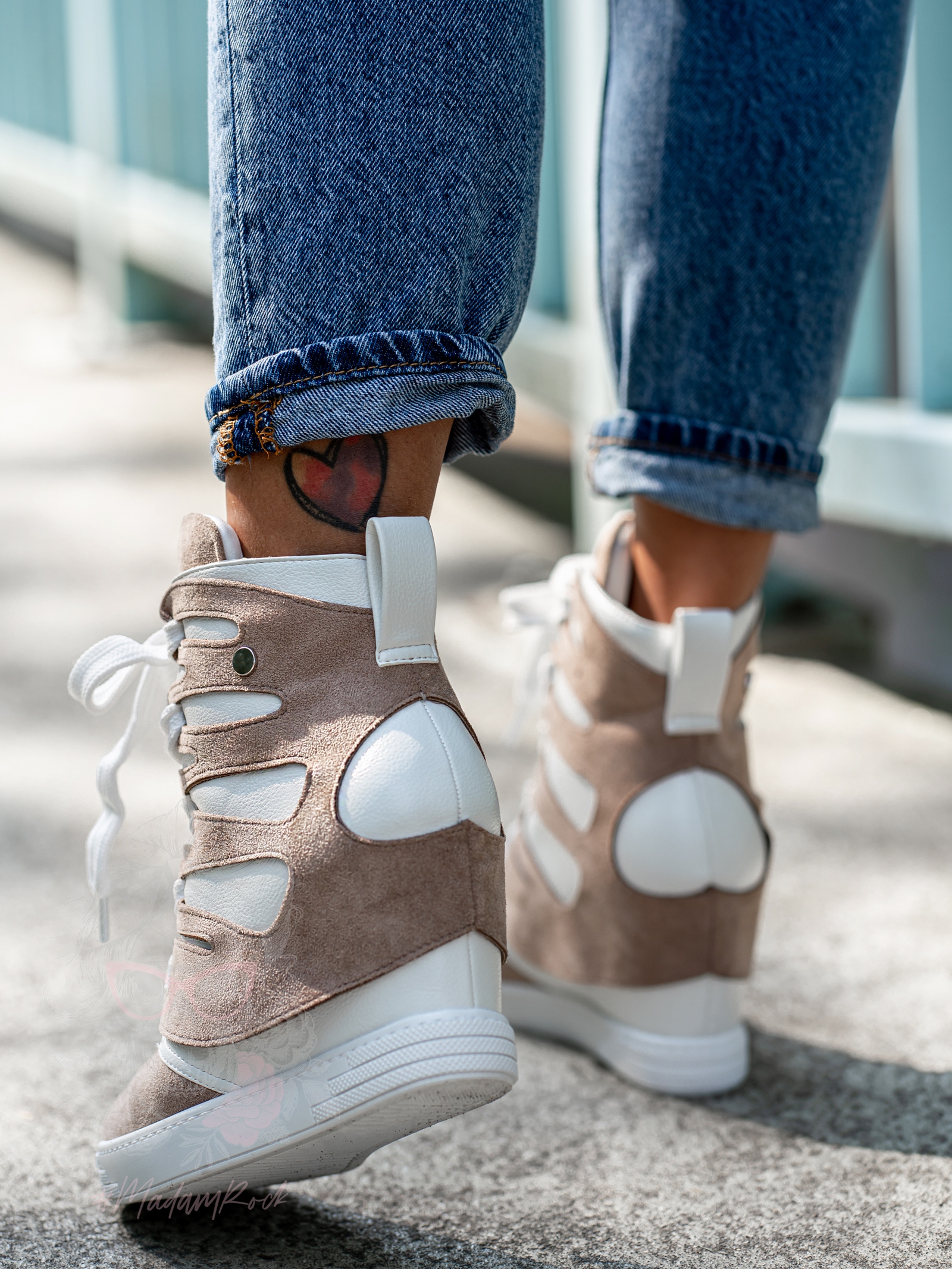 Sneakersy Madam Krua biało-cappucino