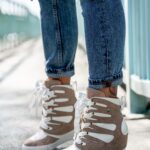 Sneakersy Madam Krua biało-cappucino