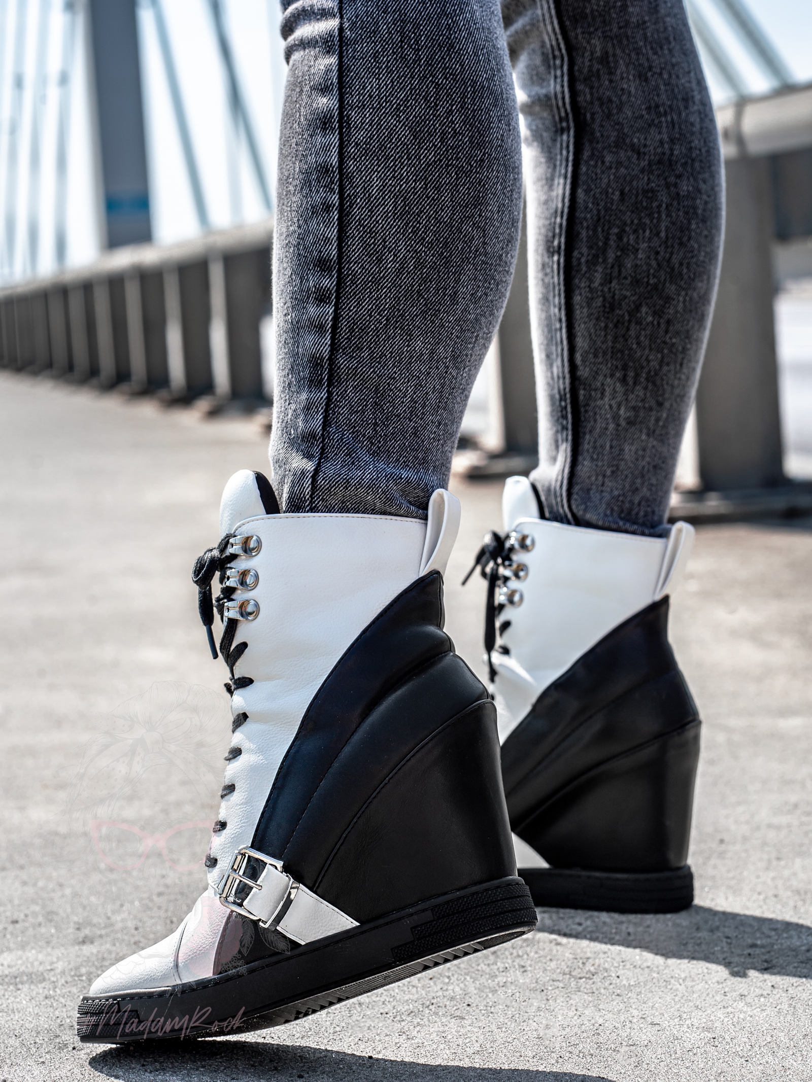 Sneakersy skórzane Rock Tast biało-czarne Sneakersy skórzane Rock Tast biało-czarne