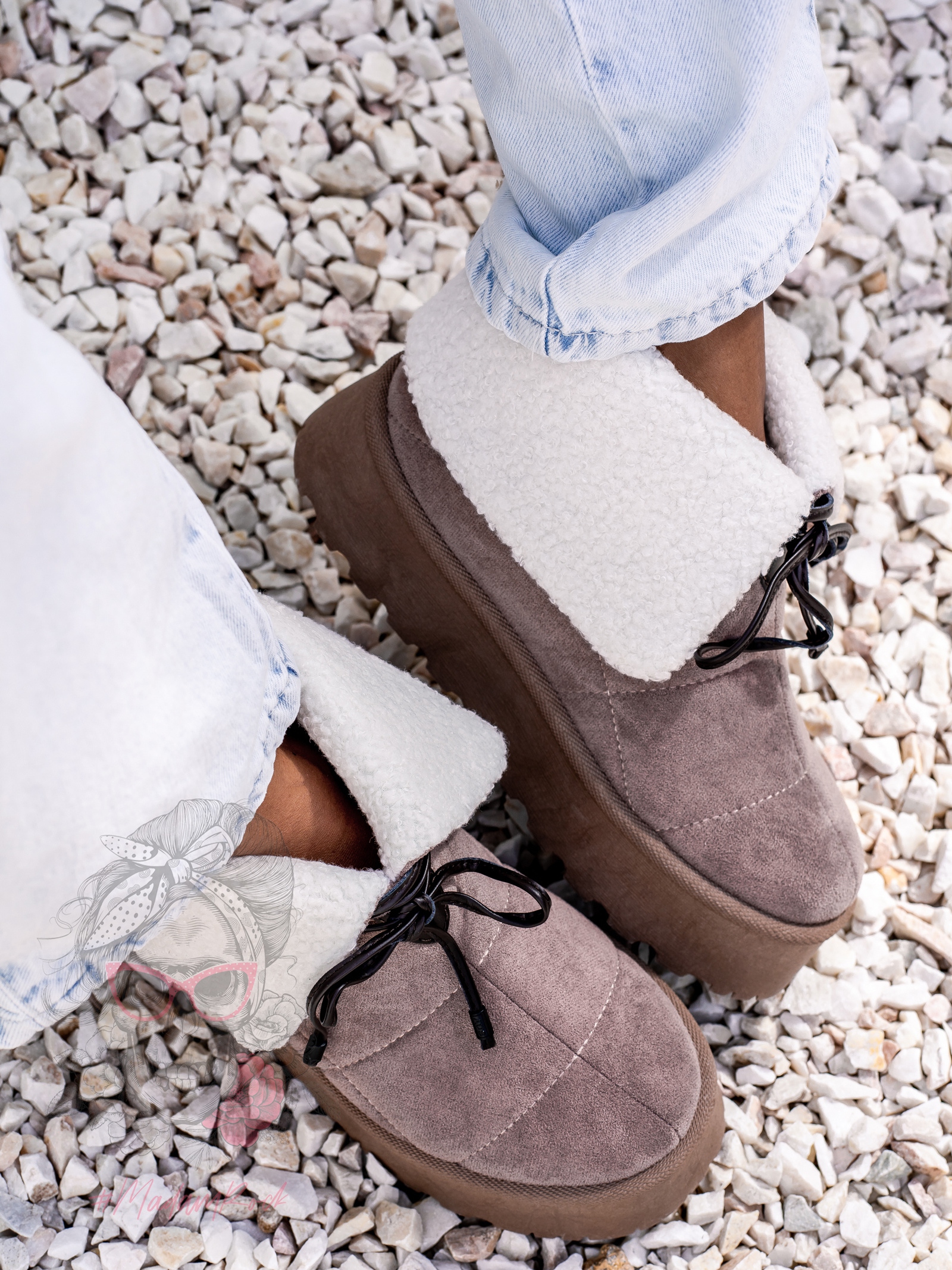 Botki z kożuszkiem Rock Meu cappuccino