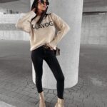 Sweter oversize logowany Coffee Ola Voga beżowy