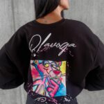 Bluza bawełniana z nadrukiem Tera Ola Voga czarna