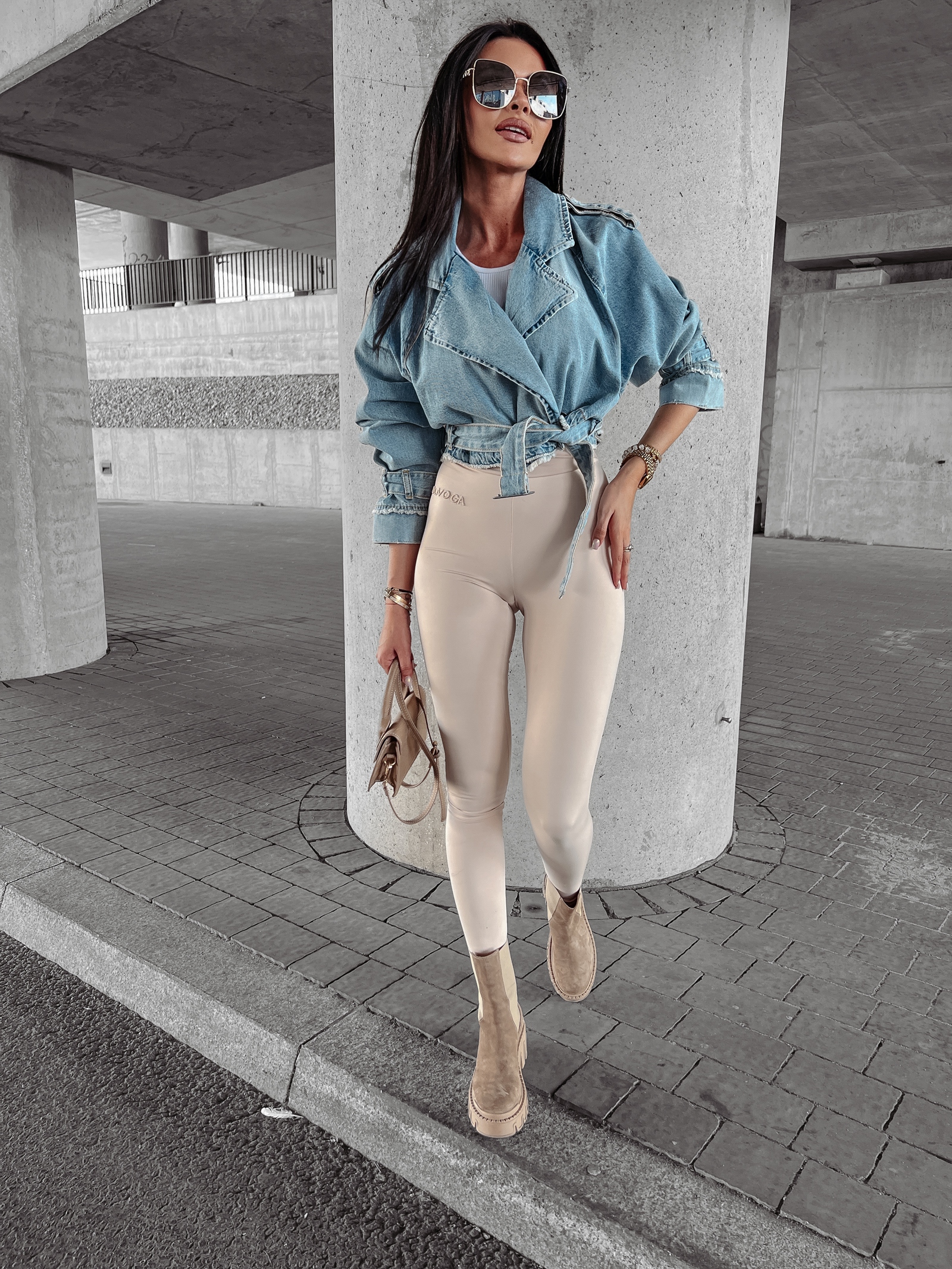 Kurtka jeansowa ramoneska wiązana Fiji Ola Voga niebieska