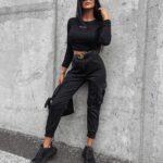 Bluzka dopasowana basicowa True Ola Voga czarny