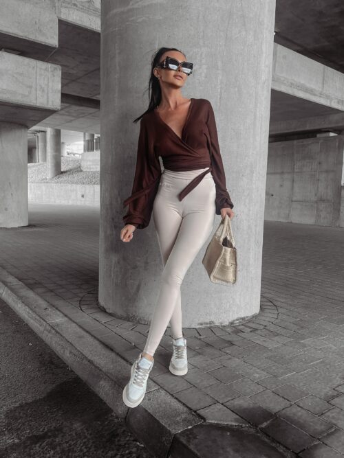 Bluzka z wiązaniem Susie Ola Voga brązowa