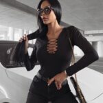 Body dopasowane z wycięciem Lexa Ola Voga czarne