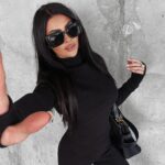 Bluzka z półgolfem Lentina Ola Voga czarna