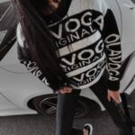 Sweter logowany Emiko Ola Voga czarny